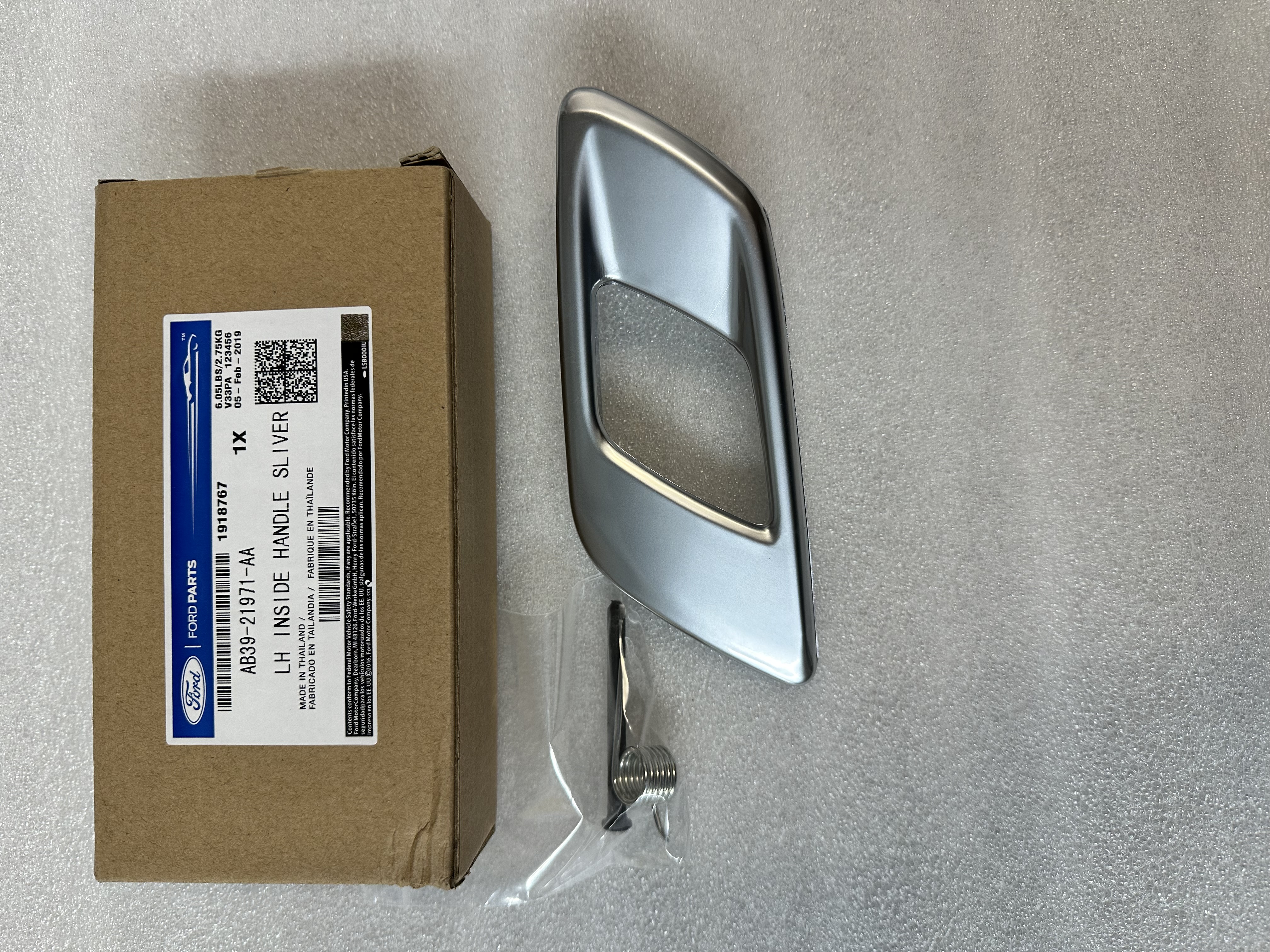 LEFT INSIDE DOOR HANDLE SILVER FORD RANGER MAZDA BT50 3.2 & 2.2  VALUVE LINE