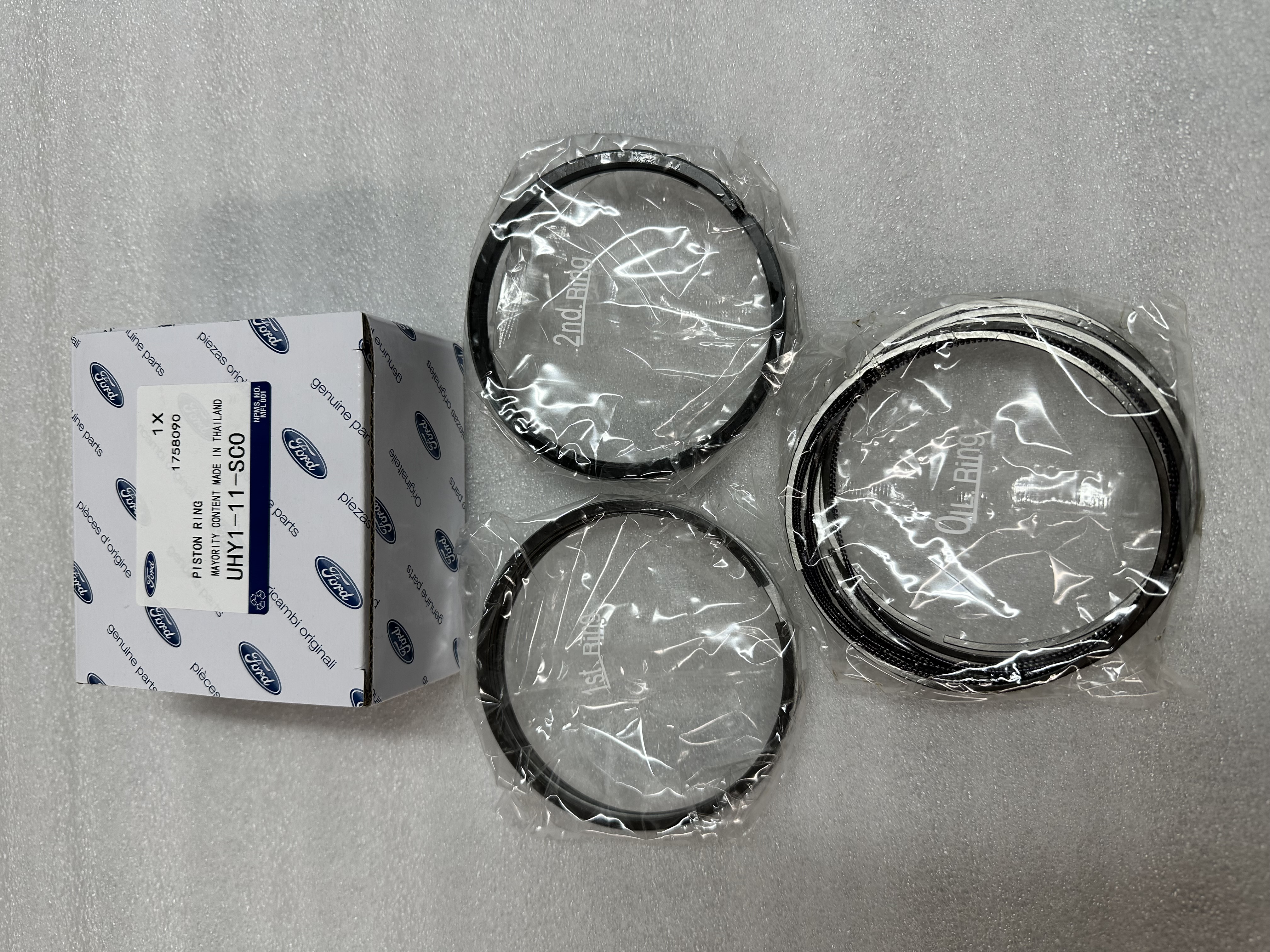 PISTON RING SET, JUEGO DE ANILLOS  FORD RANGER MAZDA BT50  TRANSIT MOTOR 3.2  