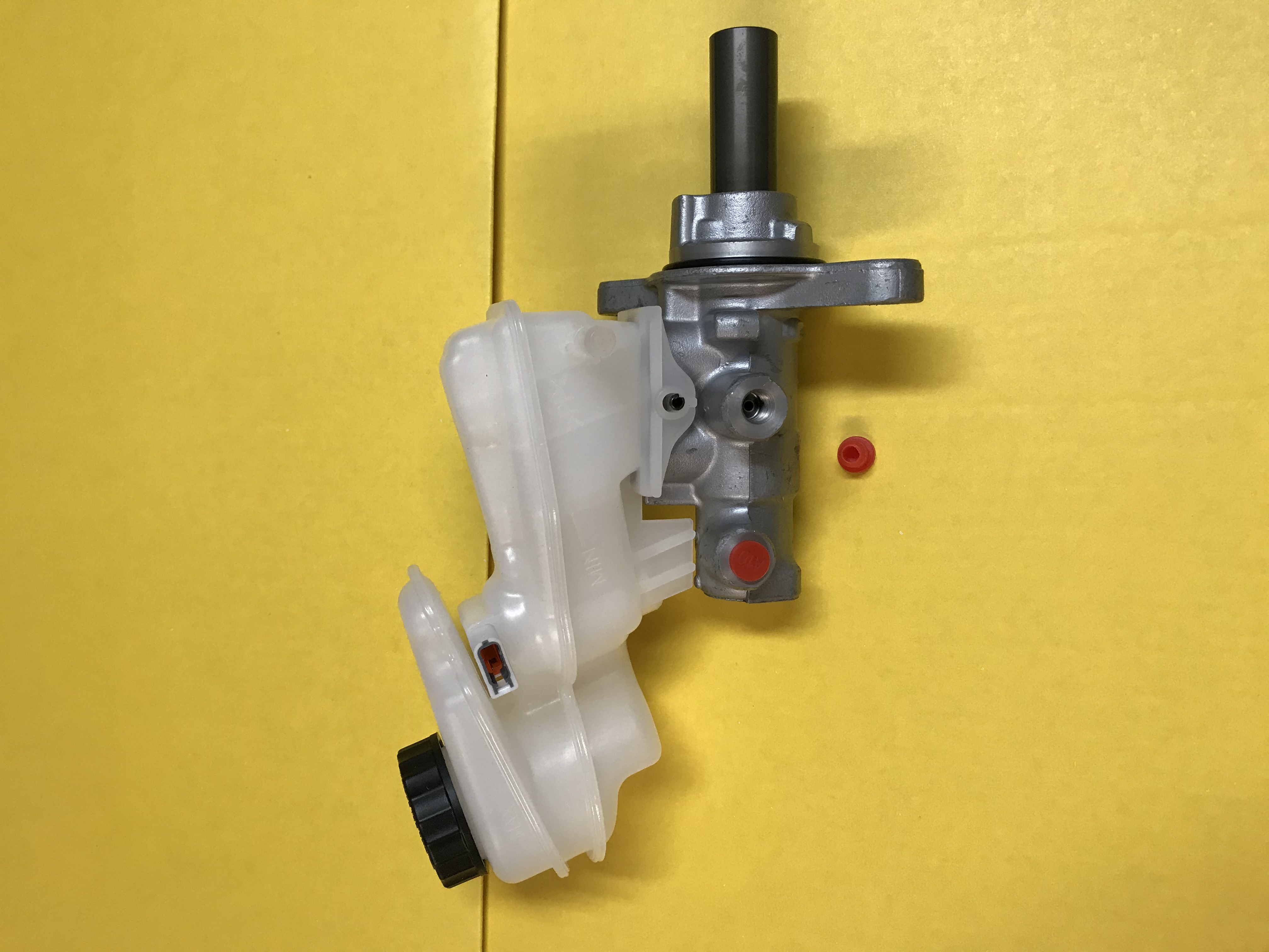 CILINDRO DE FRENO BRAKE MASTER CYLINDER  FORD RANGER MAZDA BT50  6 SPEED MANUAL MT-82 TRANSMISSION NO ABS  (VALUE LINE )  2013/2018